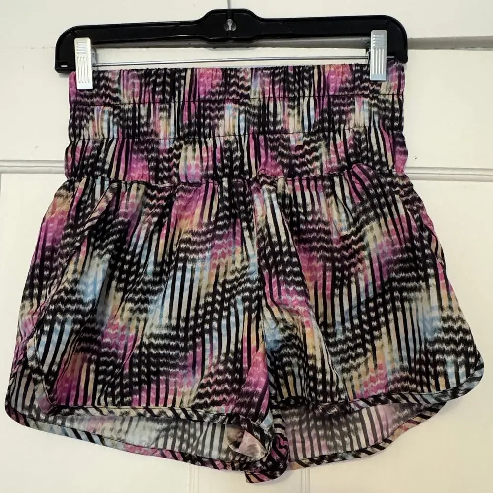 FP Movement "Way Home" Printed Shorts Active Workout Free People Size S - Picture 3 of 5